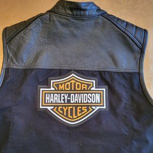 Harley Davidson XL motorcycle vest